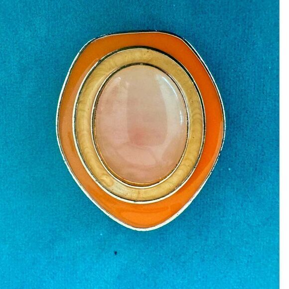 Vintage Avon Rose Quartz and enamel Brooch/Pendant, in Silver, Stamped - Picture 1 of 2